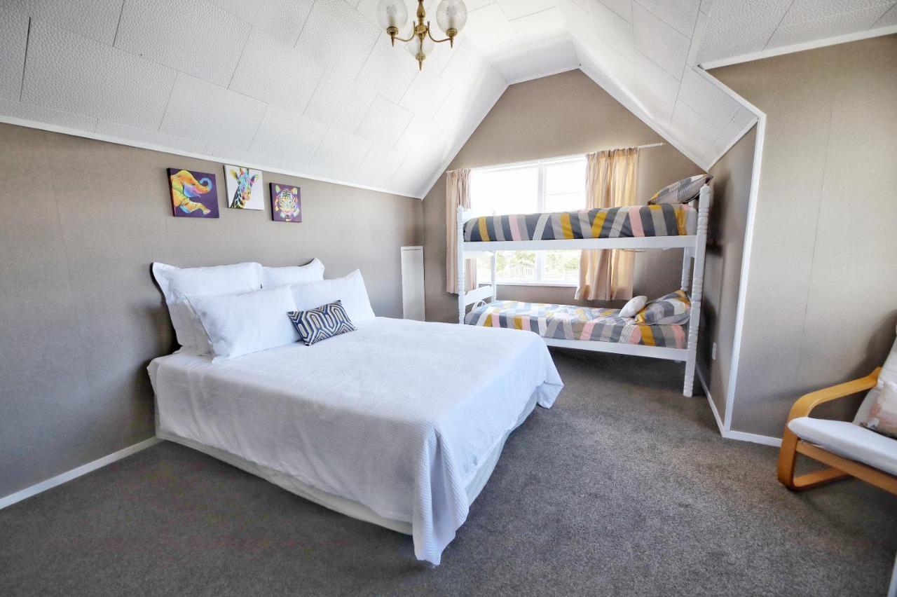 2Mins To Lakefront Family Retreat Taupo Luaran gambar